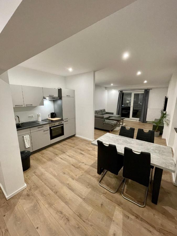 Luebkes Ferienwohnungen & Apartments Allendorf  Ngoại thất bức ảnh