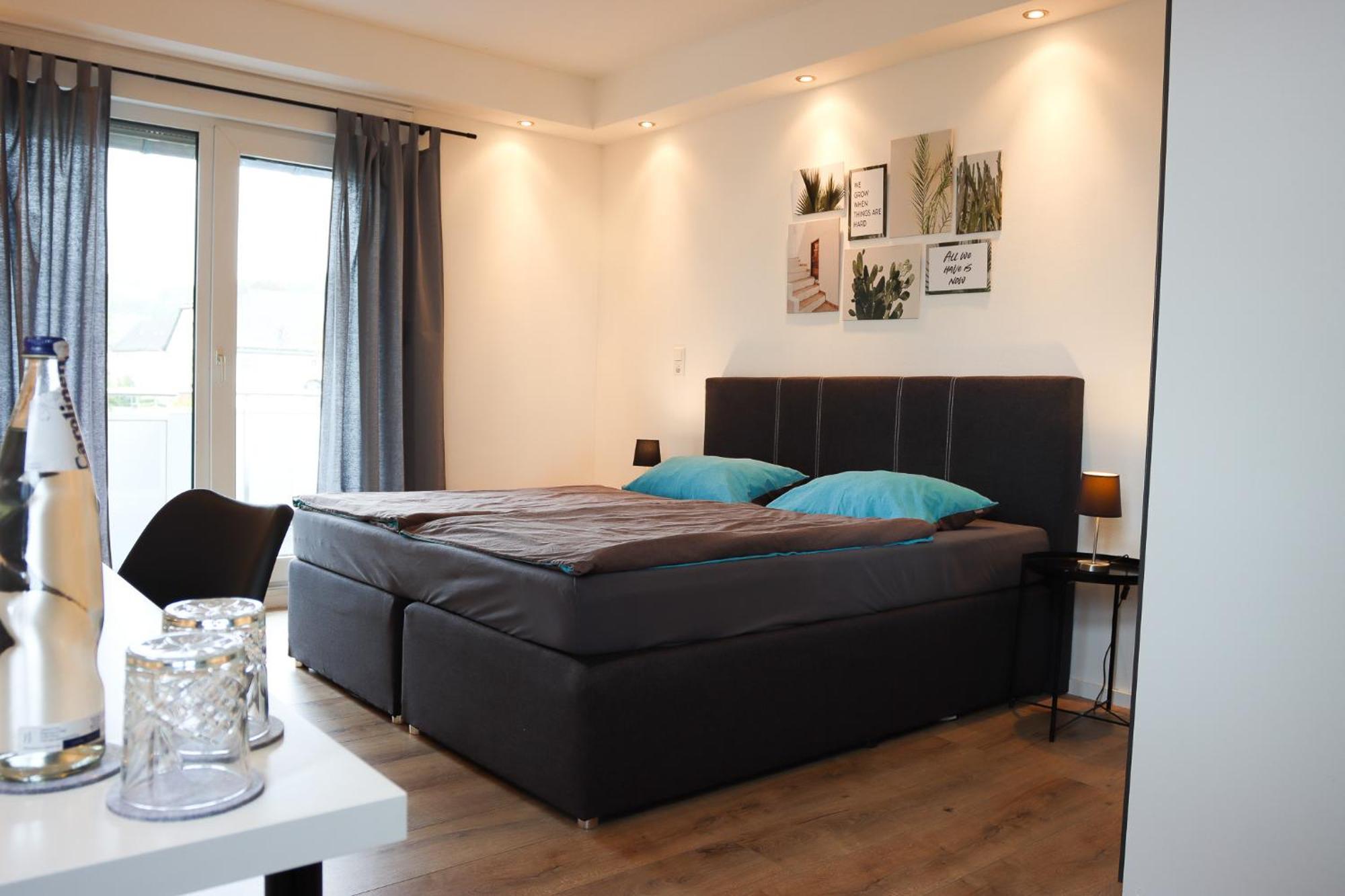 Luebkes Ferienwohnungen & Apartments Allendorf  Ngoại thất bức ảnh